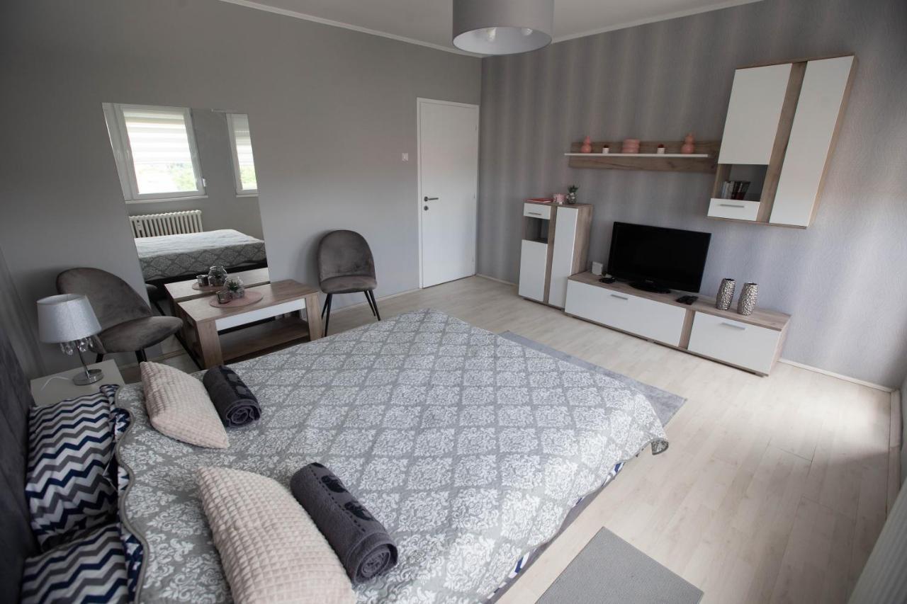 Apartman Danica Суботица Екстериор снимка